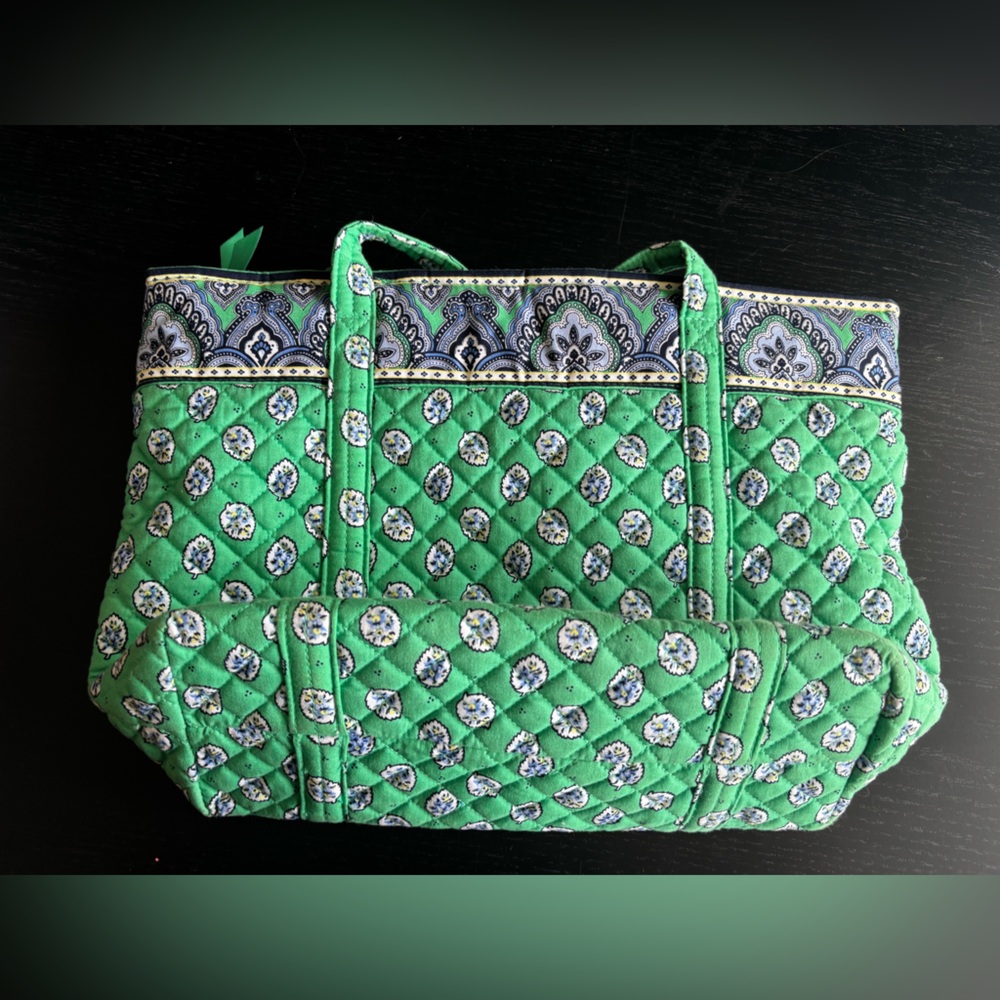 Small Vera Tote - Picture 2 of 3